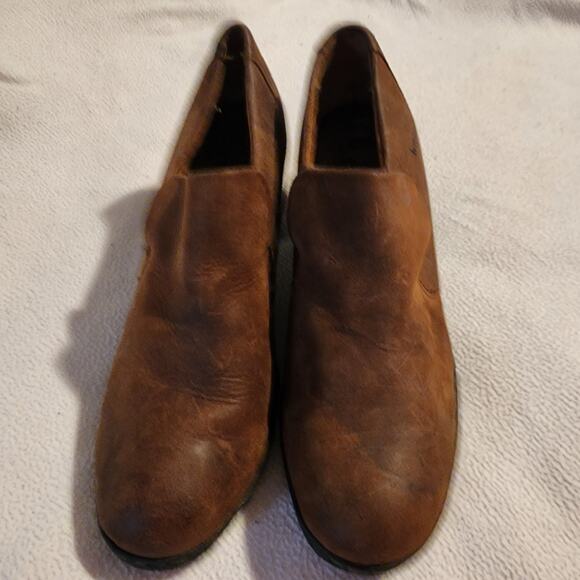 BOC Born Concept Carla brown distressed leather bootie heel sz 9 - Picture 3 of 12